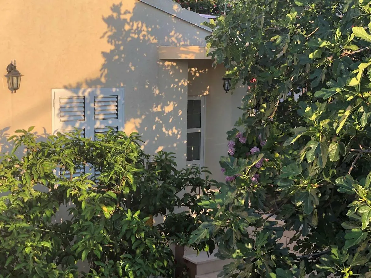 Garden Apartment Near Trogir, With Swimming Pool And Barbecue Area